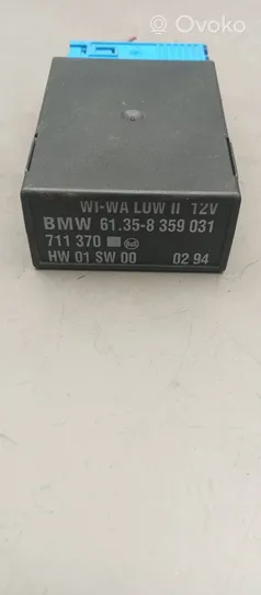 BMW 5 E34 Kiti valdymo blokai/ moduliai 8359031
