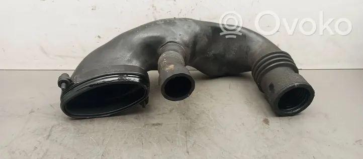 BMW 1 E81 E87 Część rury dolotu powietrza 7791646