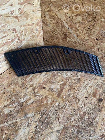 Mercedes-Benz W123 Grille calandre de capot 1238360265