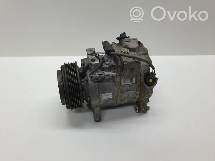 BMW 5 F10 F11 Ilmastointilaitteen kompressorin pumppu (A/C) 9216466