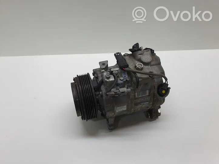 BMW 5 F10 F11 Ilmastointilaitteen kompressorin pumppu (A/C) 9216466