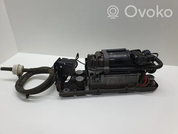 BMW 5 F10 F11 Air suspension compressor/pump 6794465