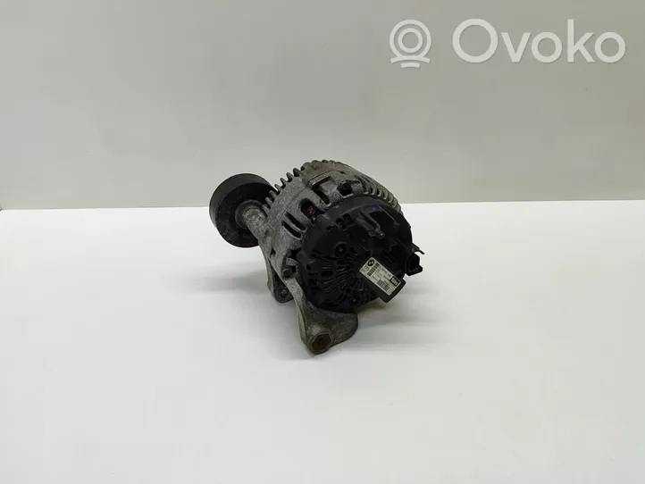 BMW 5 E60 E61 Alternator 7797521