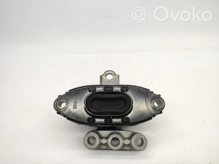 Opel Mokka X Engine mount bracket 