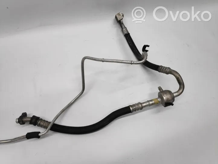 Opel Astra H Air conditioning (A/C) pipe/hose 