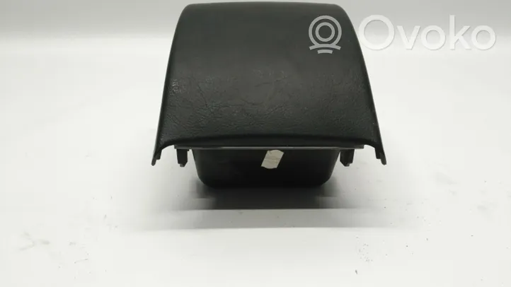 Peugeot 307 Paneelin laatikon/hyllyn pehmuste 