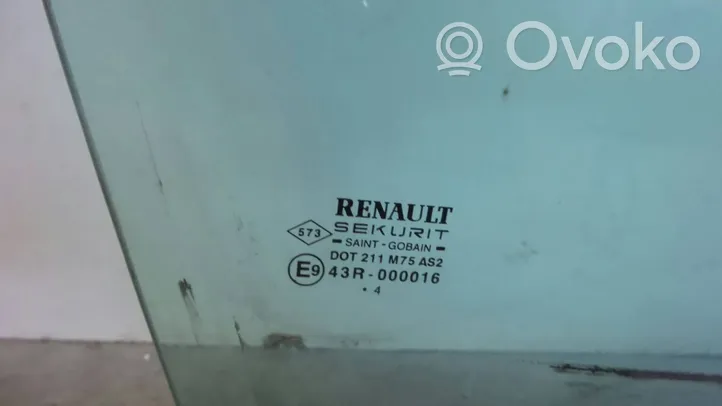 Renault Clio II Etuoven ikkunalasi, neliovinen malli 