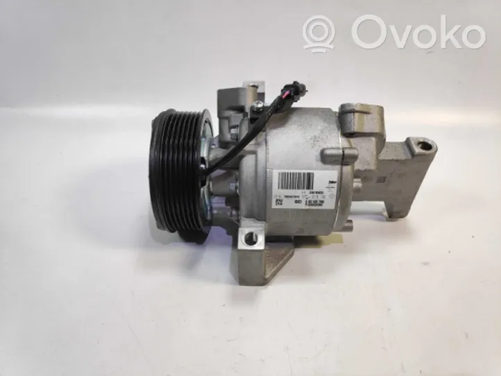 Smart ForTwo III C453 Klimakompressor Pumpe 