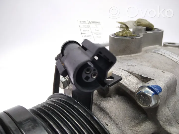 Ford Connect Ilmastointilaitteen kompressorin pumppu (A/C) 