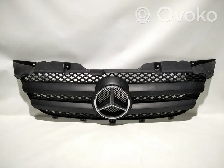 Mercedes-Benz Sprinter W906 Atrapa chłodnicy / Grill 