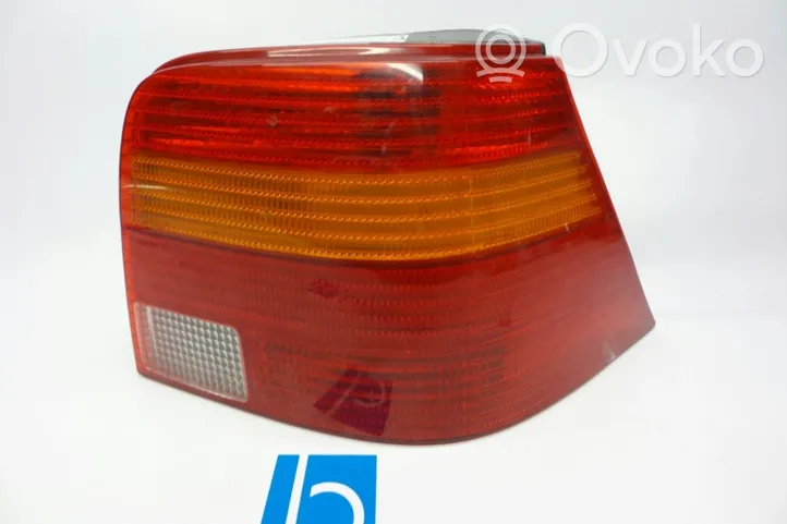 Volkswagen Golf IV Tailgate rear/tail lights 