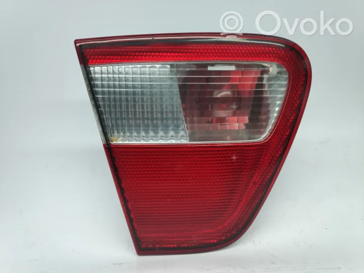 Seat Cordoba (6K) Lampy tylnej klapy bagażnika 