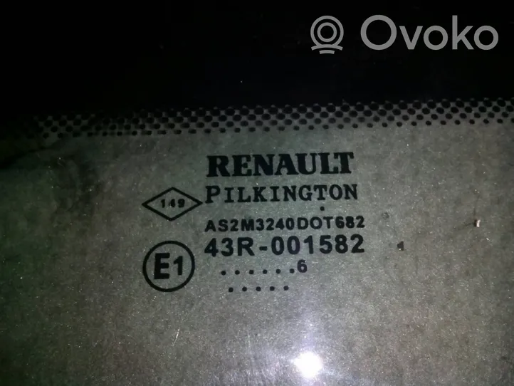 Renault Clio II Parabrezza posteriore/parabrezza 