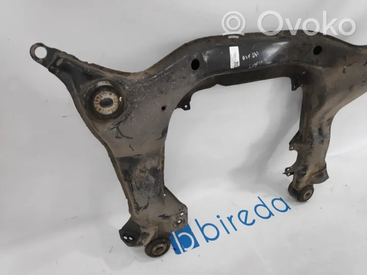 Audi A4 S4 B5 8D Sottotelaio anteriore 