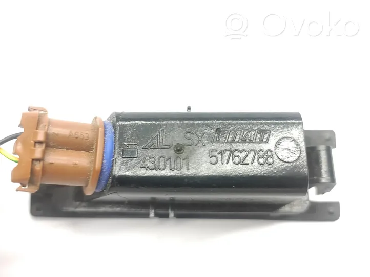 51767932 Ford Ka Number plate light, 12.30 € RRR