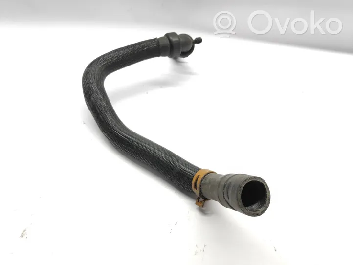 Renault Megane III Durite de refroidissement tube 