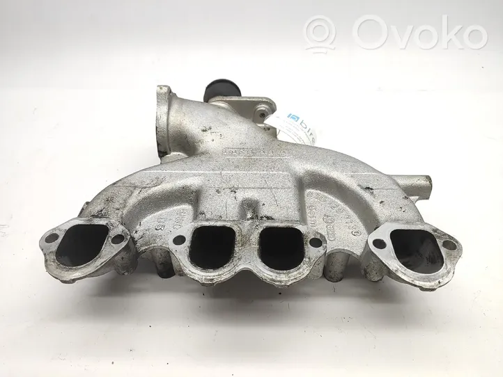 Audi A3 S3 8P Intake manifold 