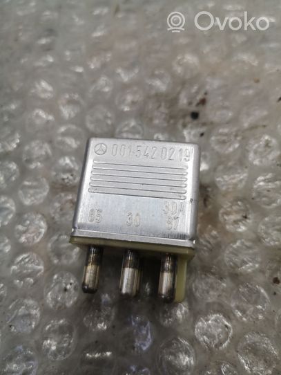 Mercedes-Benz SL R129 Other relay 0015420219