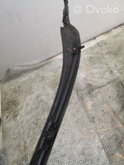 Volvo S60 Windshield trim 31335864