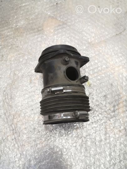 Volvo S60 Air intake duct part 