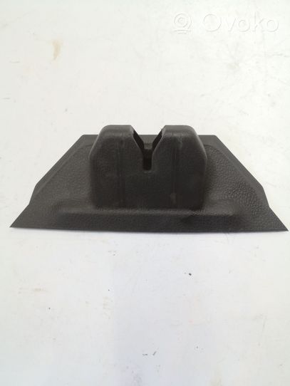 Volkswagen Touareg II Rivestimento serratura portellone posteriore/bagagliaio 7P6827520