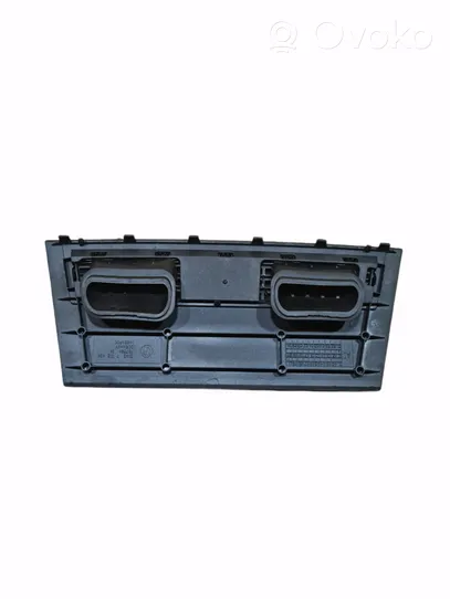 BMW 7 E65 E66 Dashboard air vent grill cover trim 51457002436