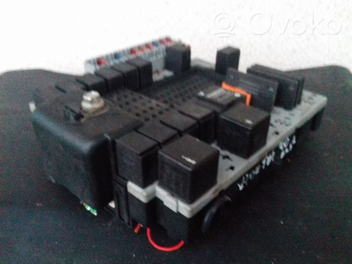 Volvo V70 Module de fusibles 