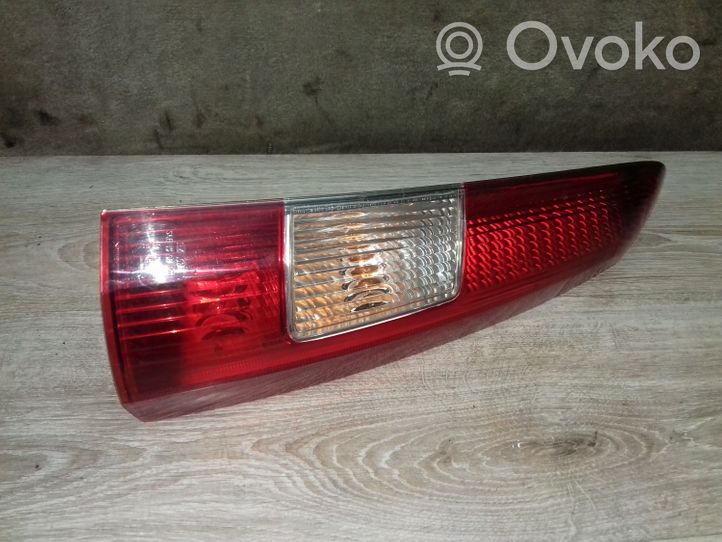 Volvo V70 Lampa tylna 