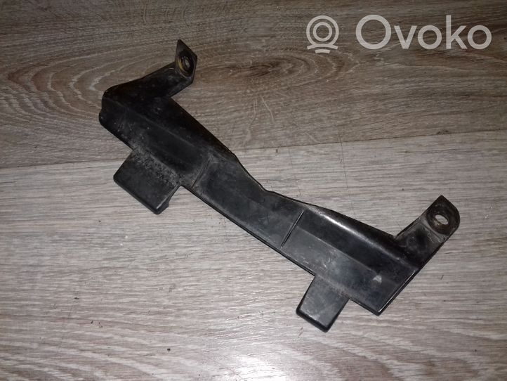 Volvo V70 Priekinio žibinto detalė 89002986