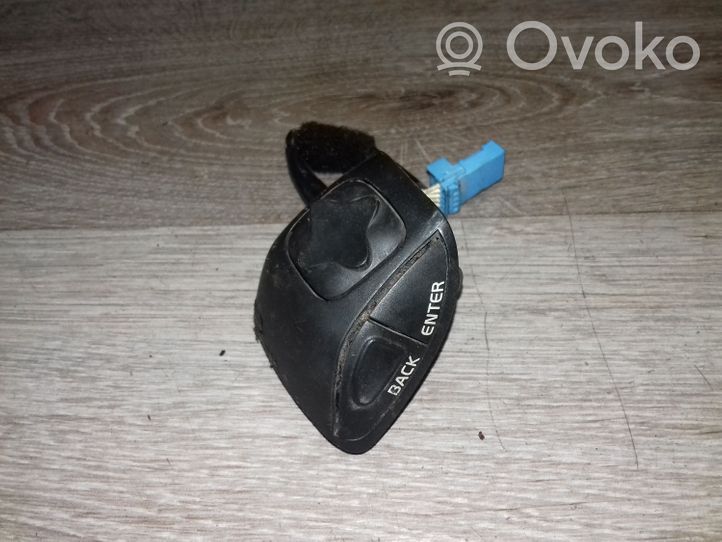 Volvo V70 Boutons / interrupteurs volant 