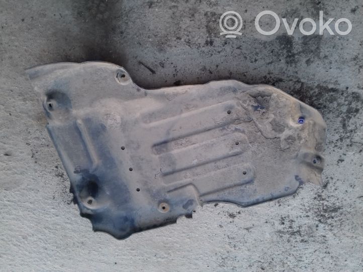 Volvo S60 Center/middle under tray cover 