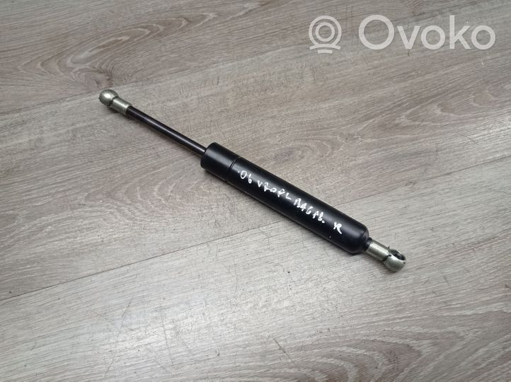 Volvo V70 Ammortizzatore portellone posteriore/bagagliaio 