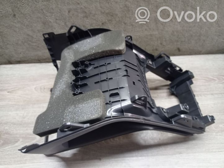 Volvo V70 Center console 