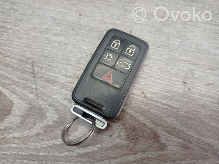 Volvo V70 Ключ / карточка зажигания 