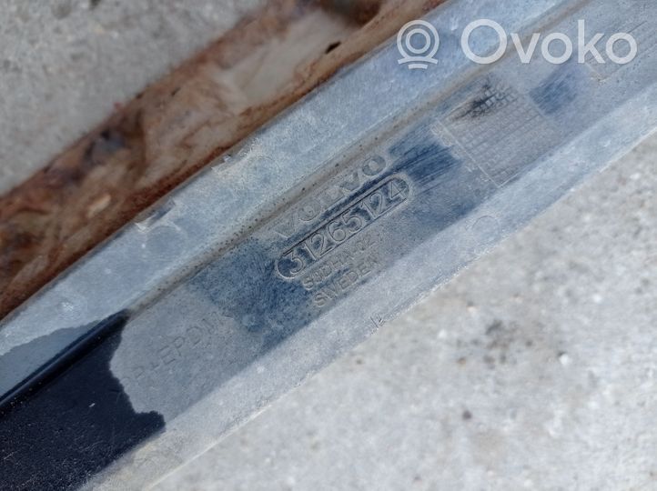 Volvo V70 Bottom radiator support slam panel 