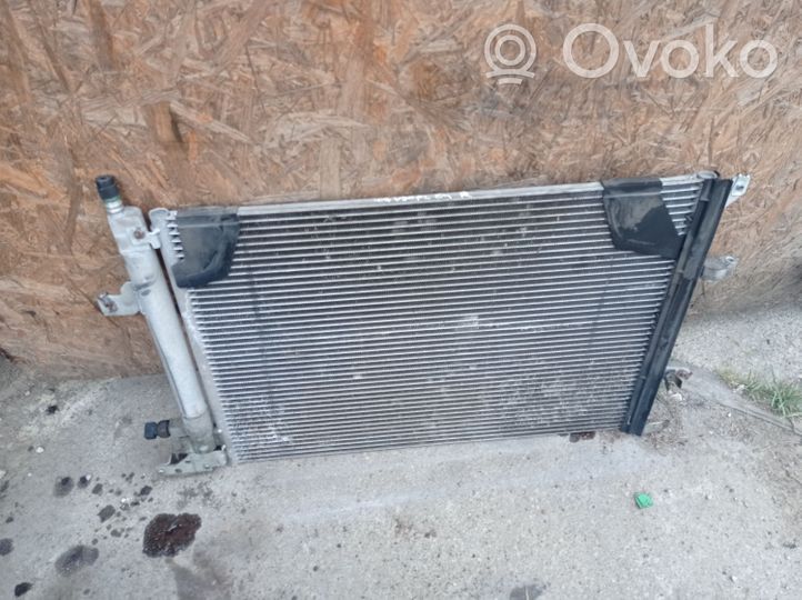 Volvo V70 Radiateur condenseur de climatisation 