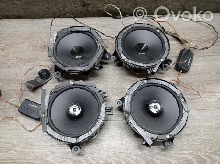 Volvo V50 Kit sistema audio 