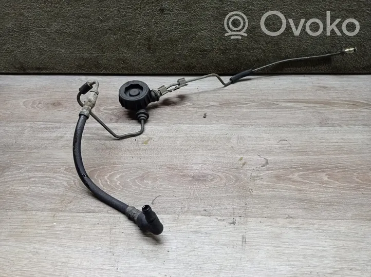 Volvo S60 Przewód hydrauliczny sprzęgła FM277001