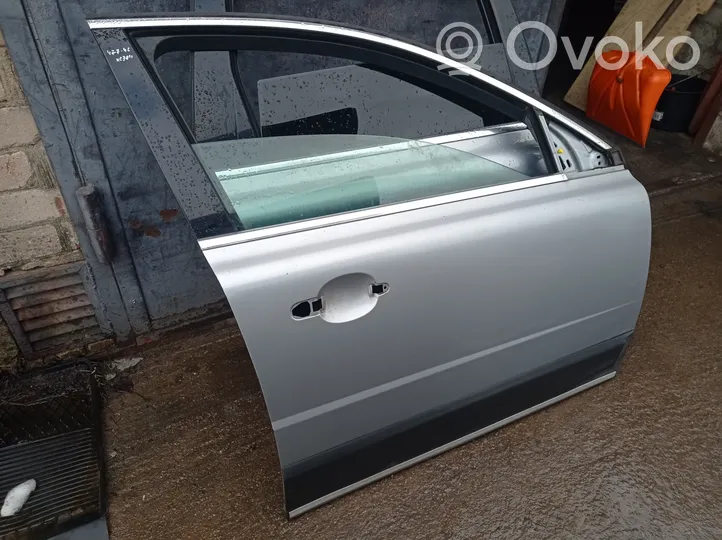 Volvo XC70 Priekinės durys 