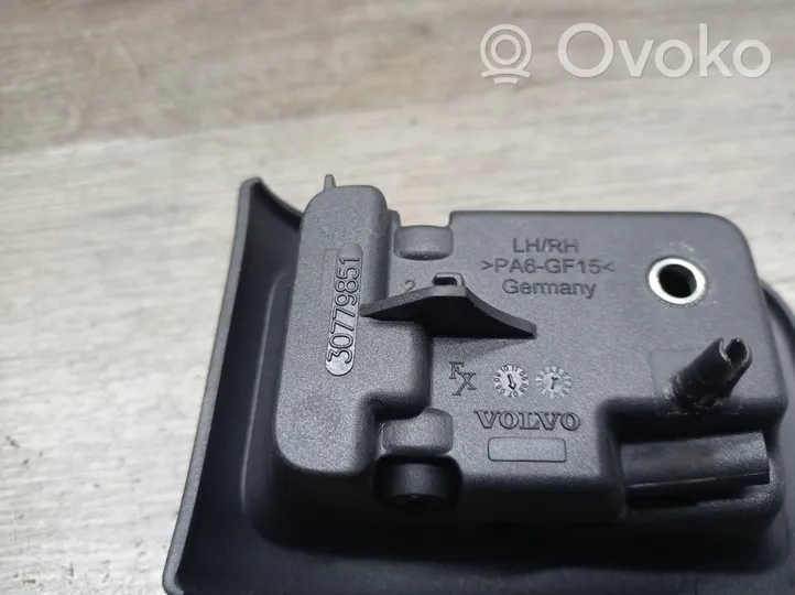 Volvo XC70 Engine bonnet (hood) release handle 