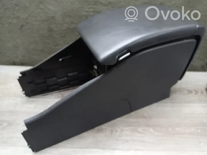 Volvo XC70 Armrest 1156595