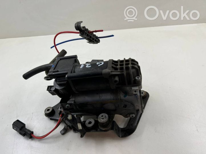 BMW 5 G30 G31 Compressore/pompa sospensioni pneumatiche 6886721