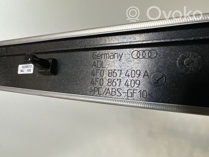 Audi A6 S6 C6 4F Barra di rivestimento della portiera anteriore 4F0867409A