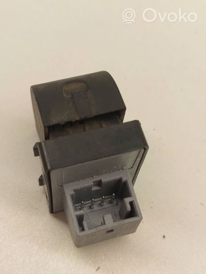 Audi A4 S4 B7 8E 8H Electric window control switch 8E0959855