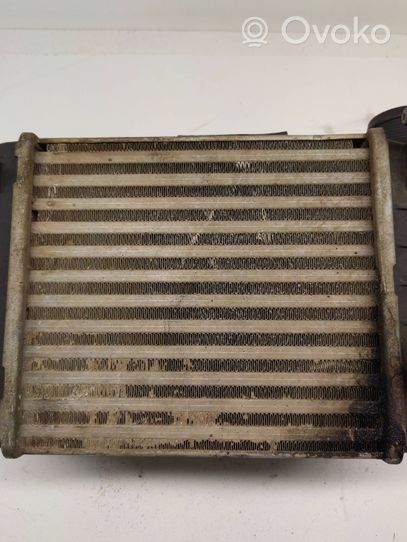 Audi A6 S6 C6 4F Chłodnica powietrza doładowującego / Intercooler 8E0145806L