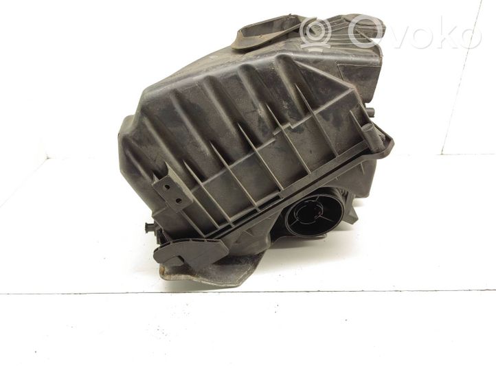 Audi A4 S4 B7 8E 8H Boîtier de filtre à air 03G133835B