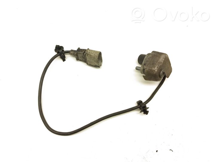 Audi A6 S6 C6 4F Kloķvārpstas stāvokļa sensors 0261210179