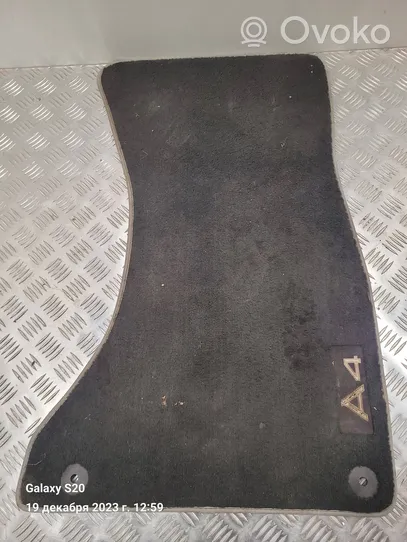 Audi A4 S4 B8 8K Tapis de sol avant 