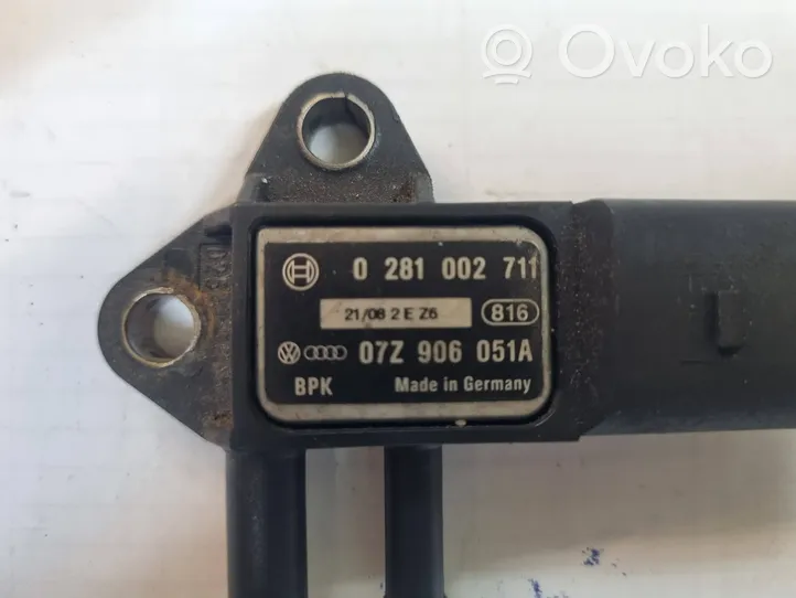 Audi A8 S8 D3 4E Izplūdes gāzu spiediena sensors 07Z906051A