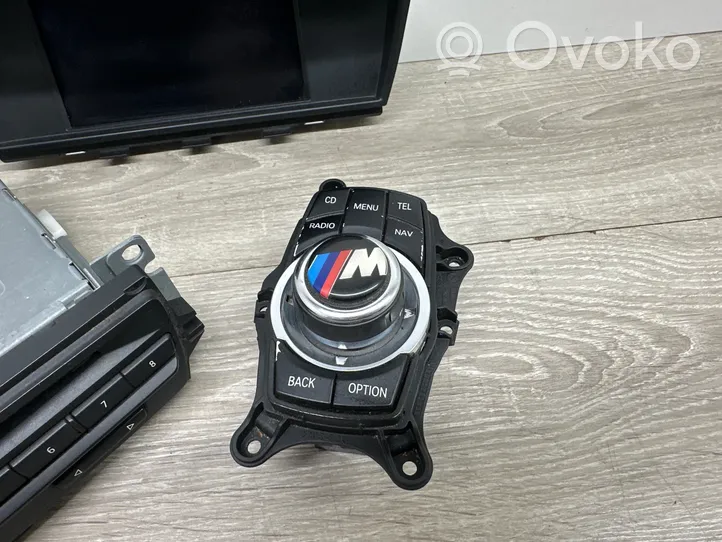 BMW 3 E92 E93 Radio / CD/DVD atskaņotājs / navigācija 9226347